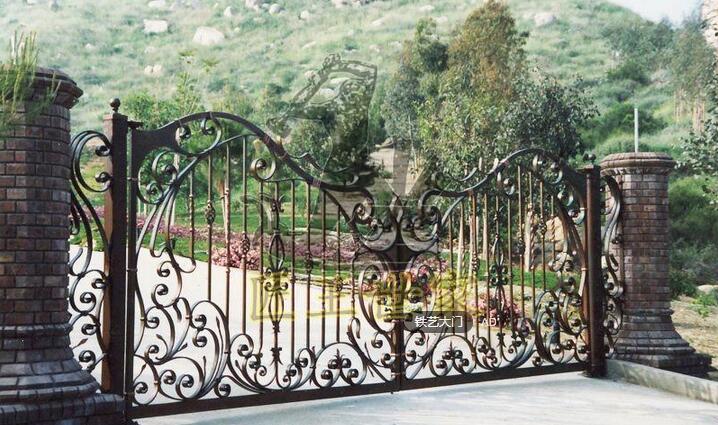 　铁艺大门的蜕变