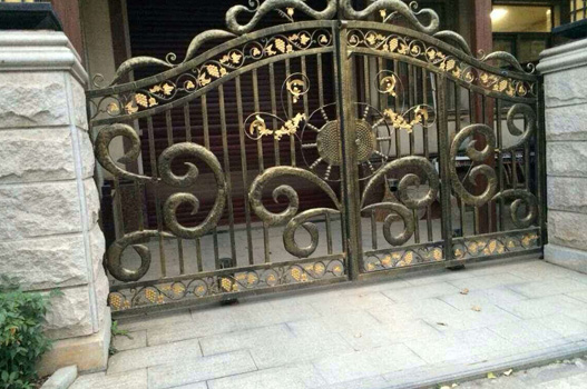 宝东铁艺 株洲别墅锌钢大门报价 铁艺大门生产厂家